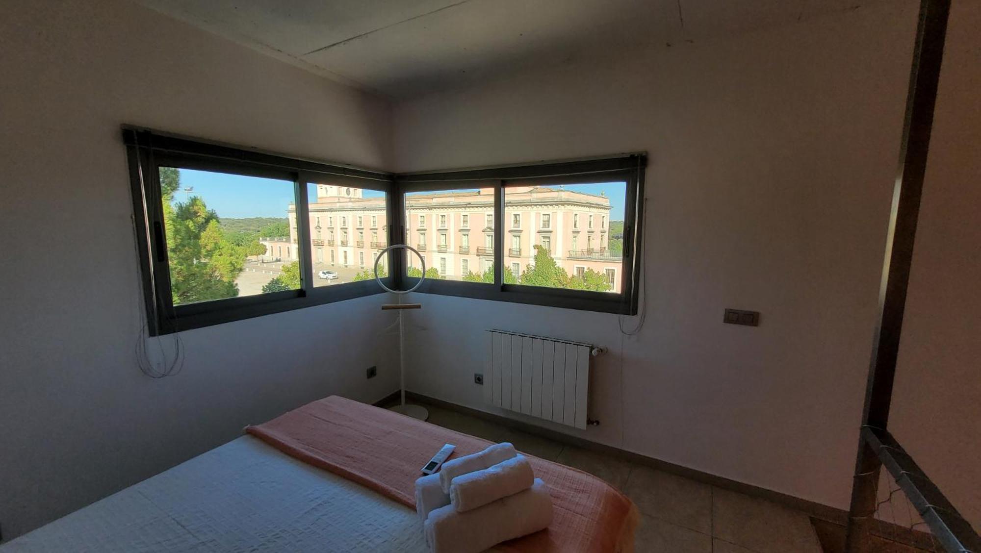 El Torreon Del Palacio Boadilla del Monte Bagian luar foto